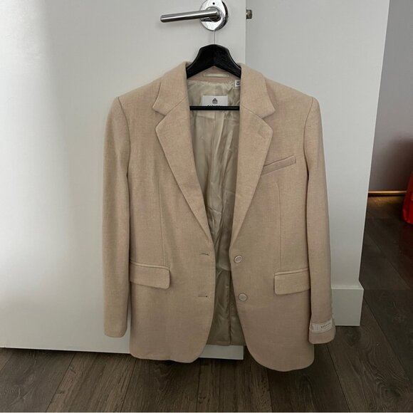 NWT Aritzia Babaton New Agency Blazer - Picture 2 of 9